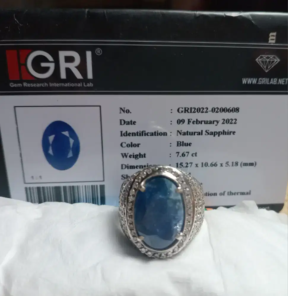 Cincin Blue sapphire