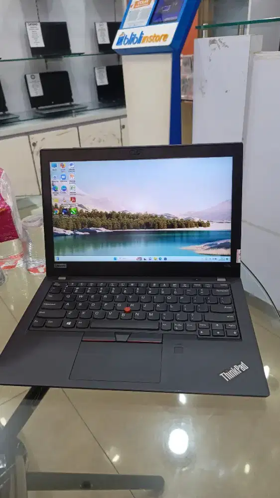 Jual laptop baru dan second cahs kredit tuker tambah.