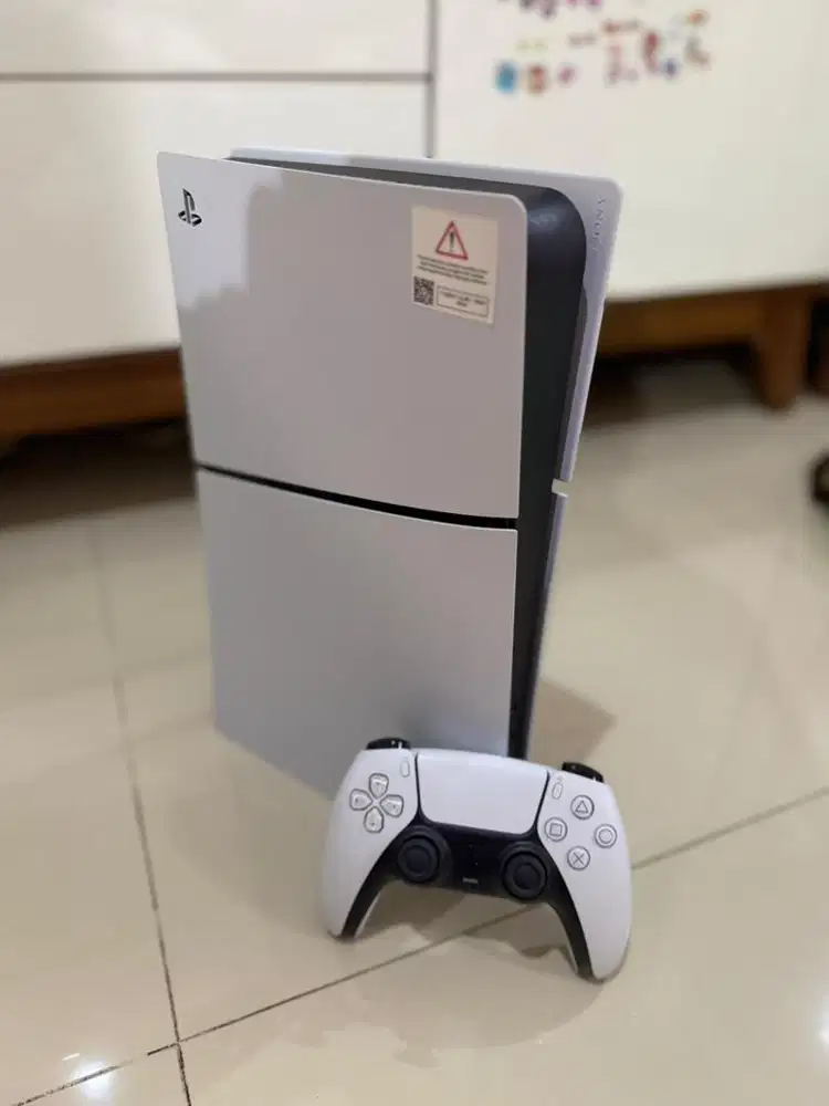 PS5 slim disc 1TB e-chassis (CFI-2118A01), garansi resmi indonesia