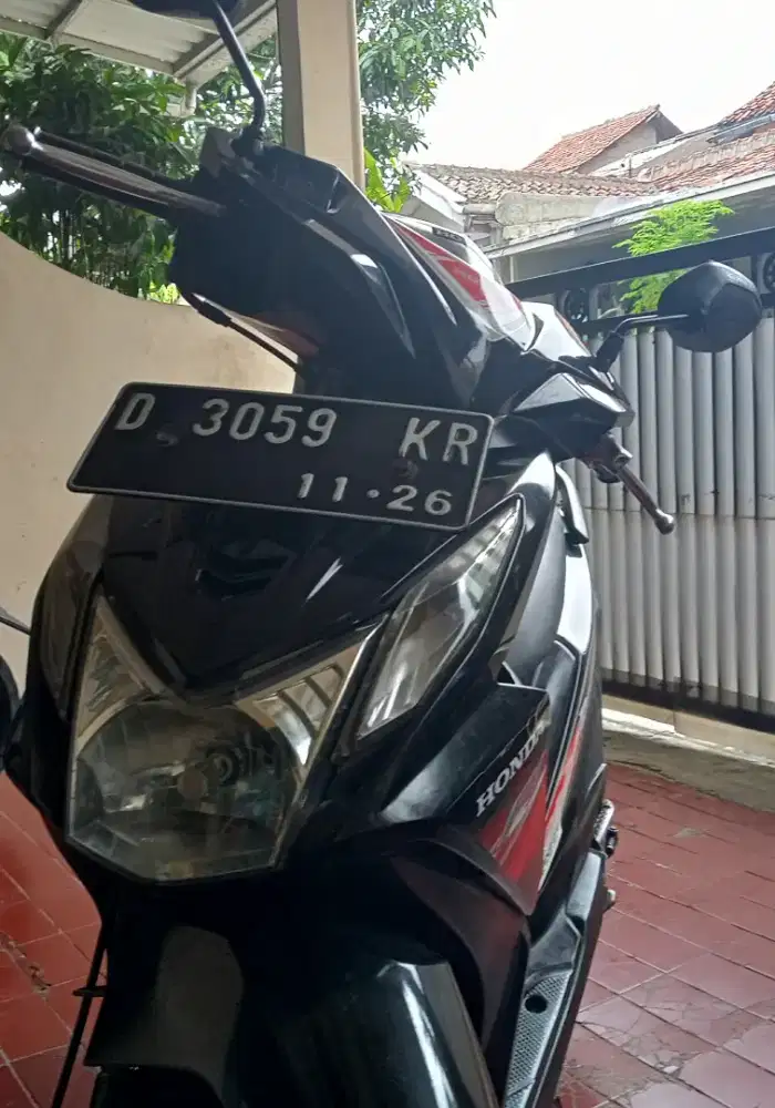 Honda Beat Fi 2014 Hitam mulus bersih cepat