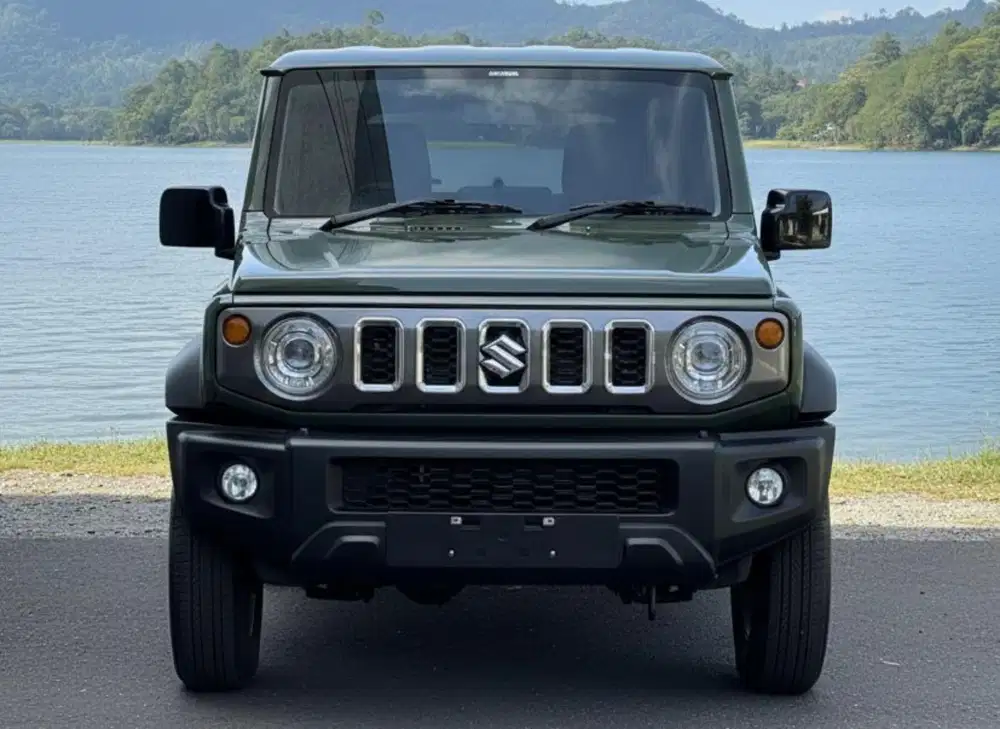Suzuki Jimny 1.5 All Grip  5 Pintu.4x4 AT.km 35.istimewa