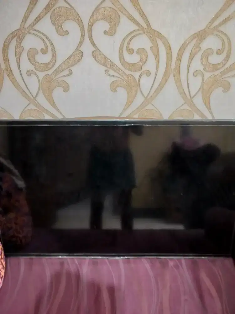 Jual tv rusak bergaris 43 inc merk samsung