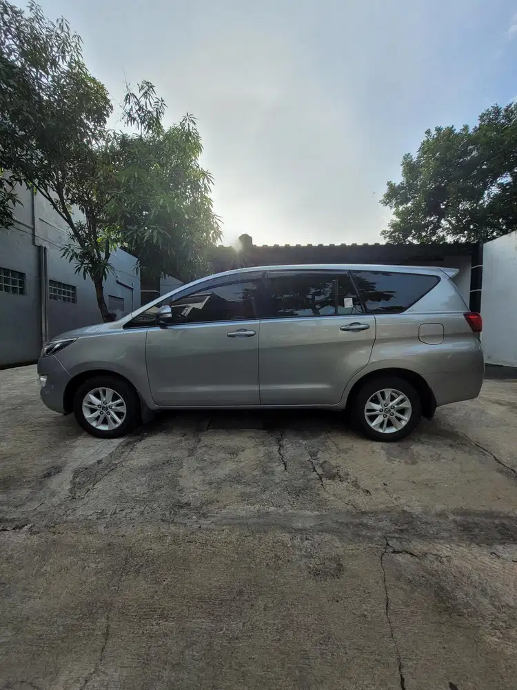 Toyota Kijang Innova 2016 Bensin