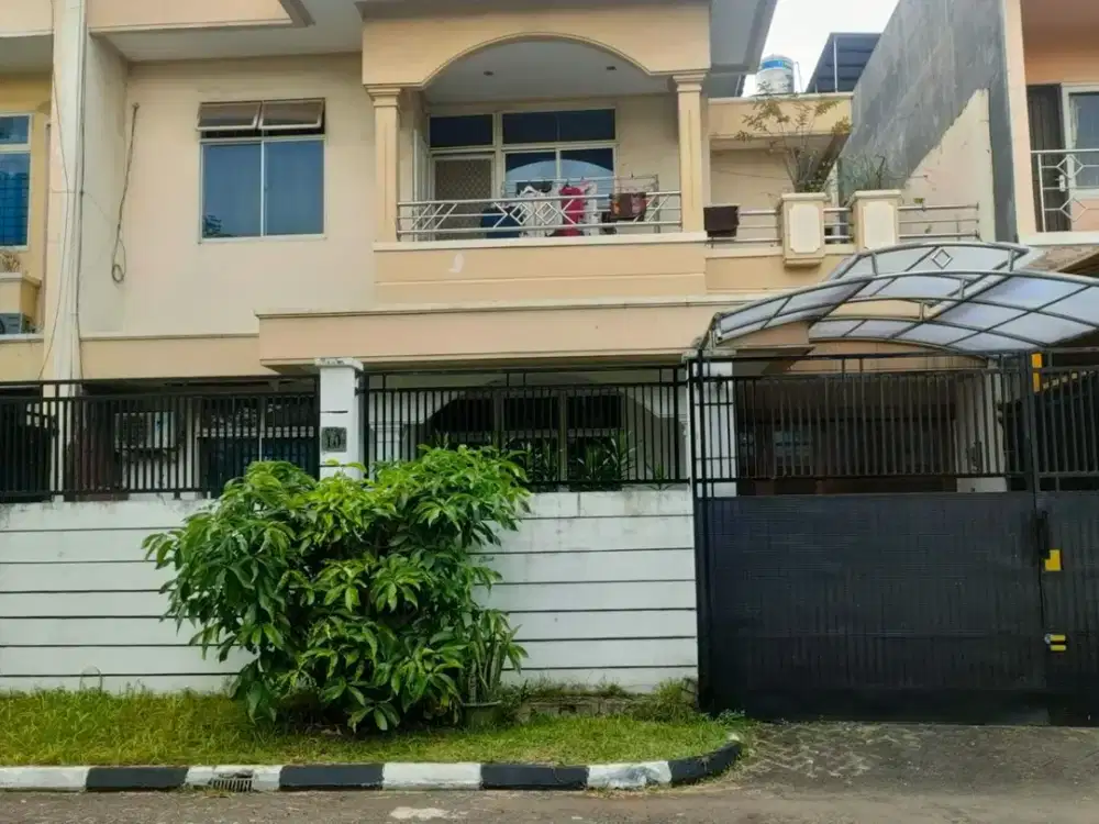 Dijual rumah di Taman Golf, Modernland