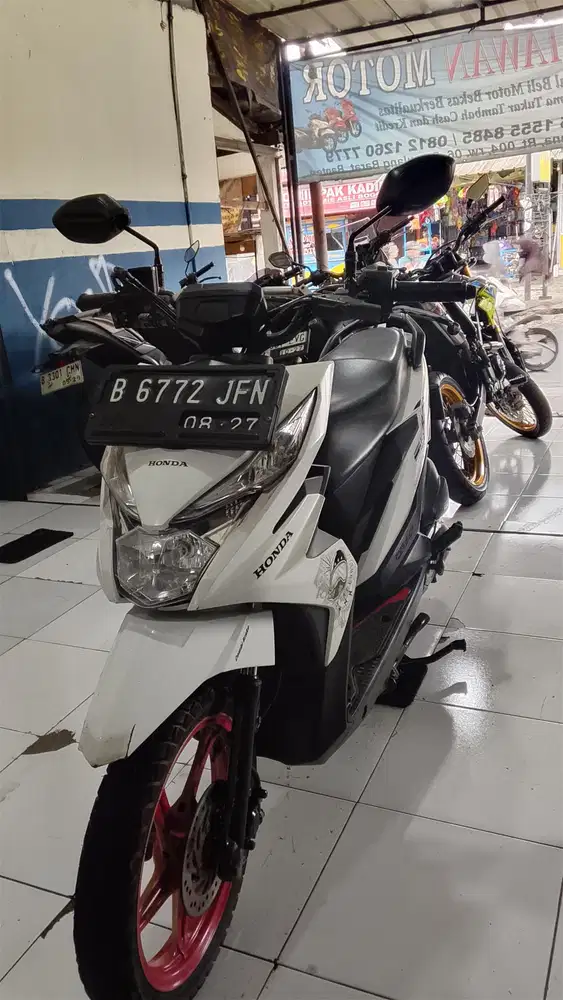 DIJUAL CEPAT HONDA BEAT STREET 2018 GRESS