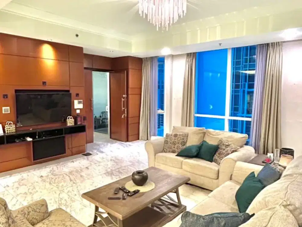 Sewa Apartement The Peak Sudirman 3 BR, Bagus, Siap Huni