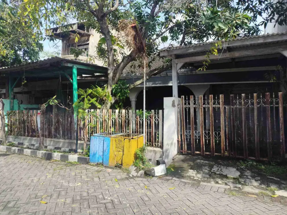 Dijual Rumah Hitung Tanah Lokasi Strategis Dekat Dengan Kampus ITS