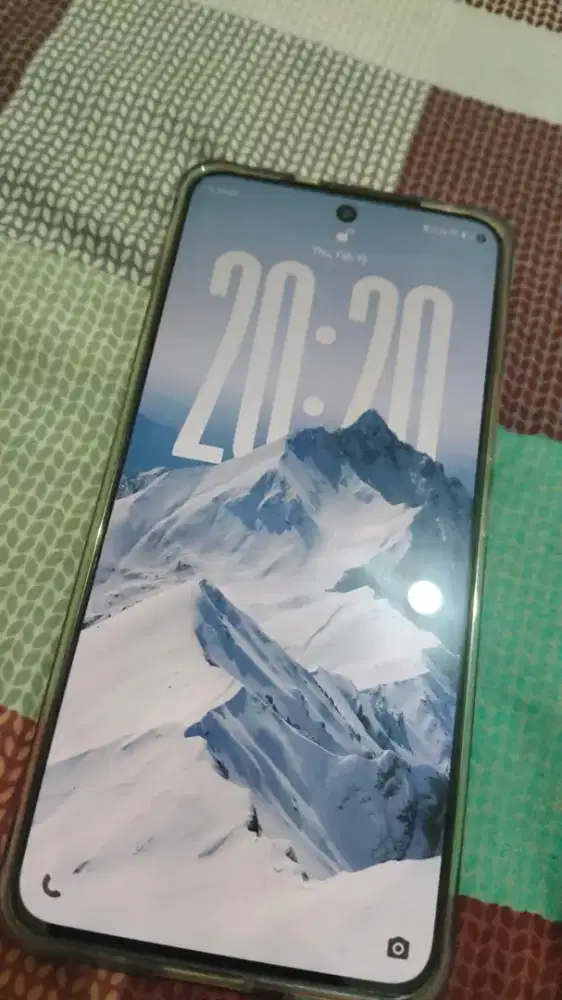 Iqoo Z10R 8/128 titanium gold fullset garansi ON