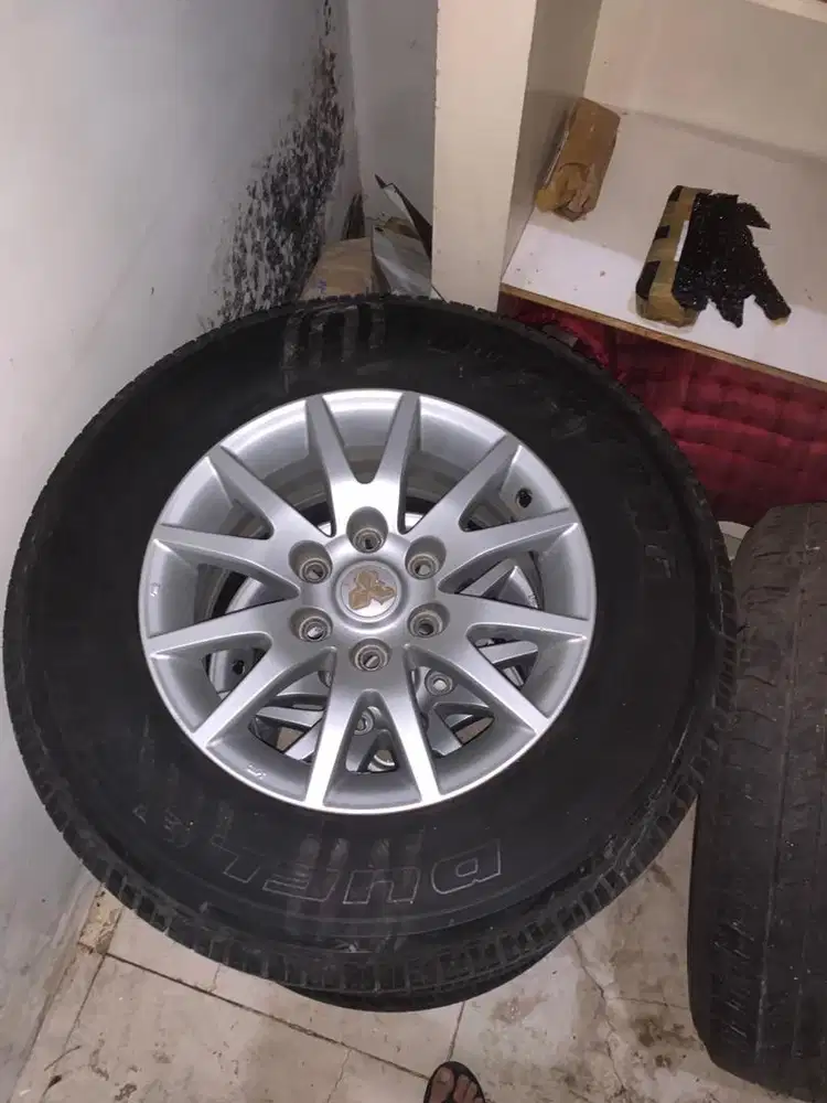 Velg pajero old