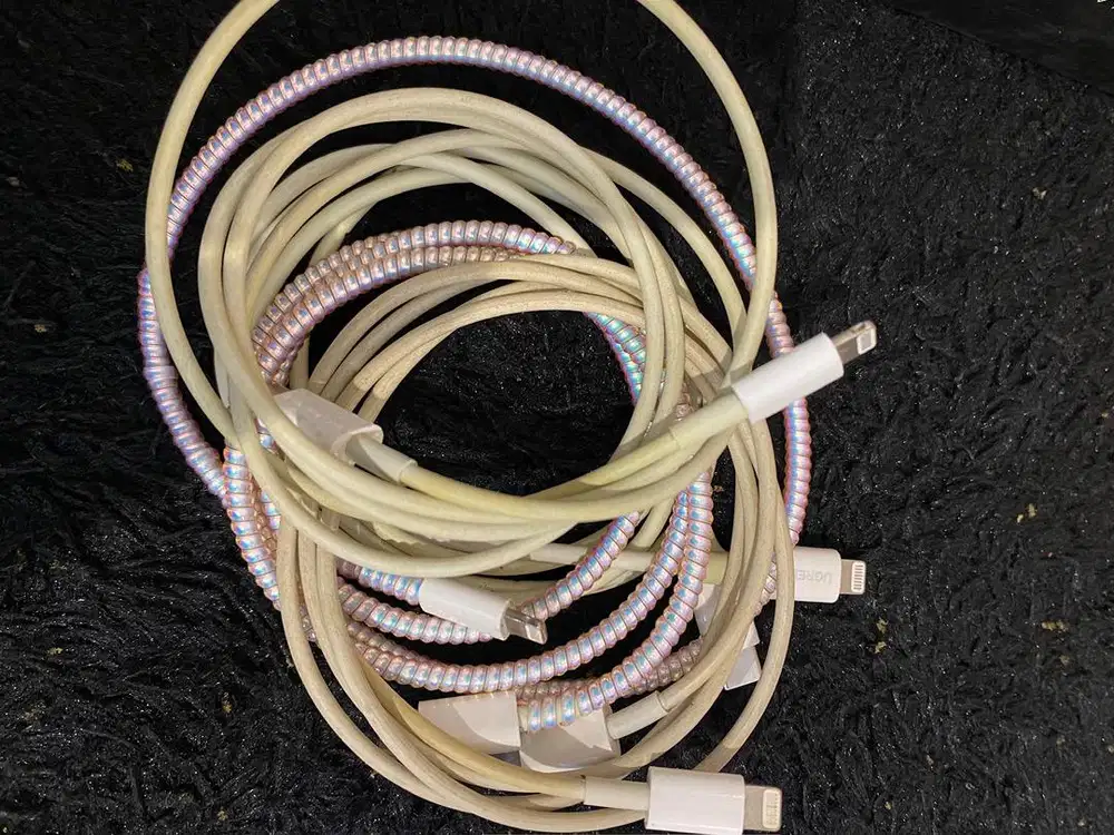 Kabel ori 100% buat iphone series 7-14