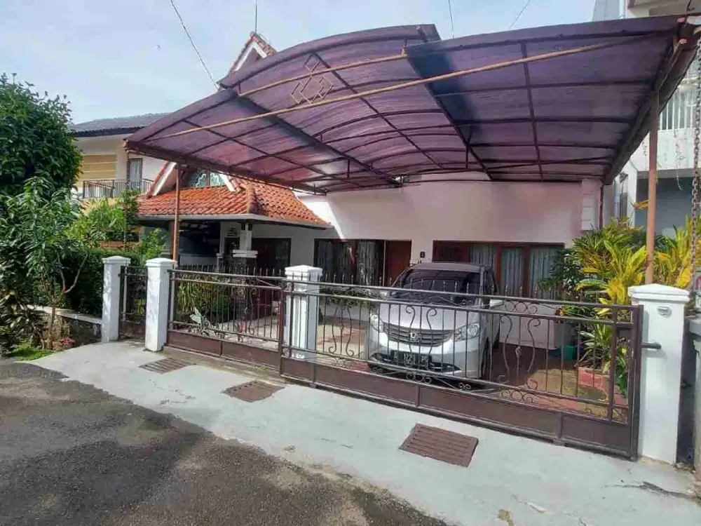Jual Murah Rumah Luas di Bumi Sariwangi Bandung Barat