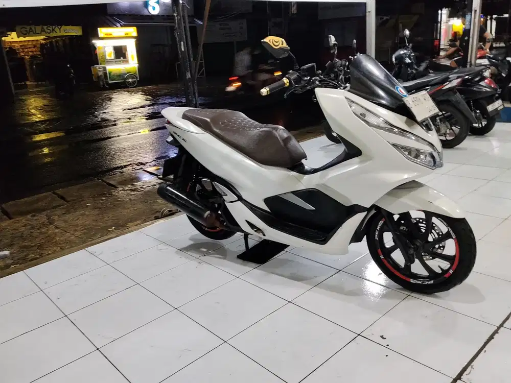Di Jual PCX 2018 Surat Lngkap