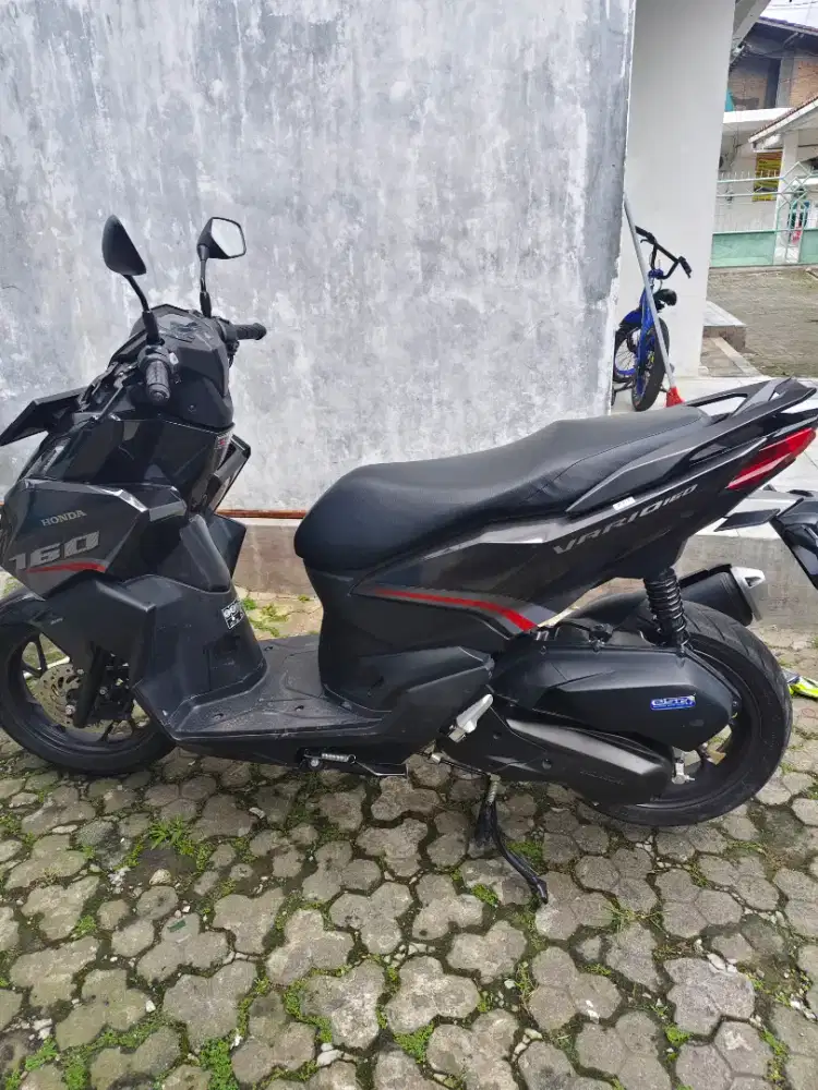 Vario 160 cbs mulus surat lengpak STNK BPKB