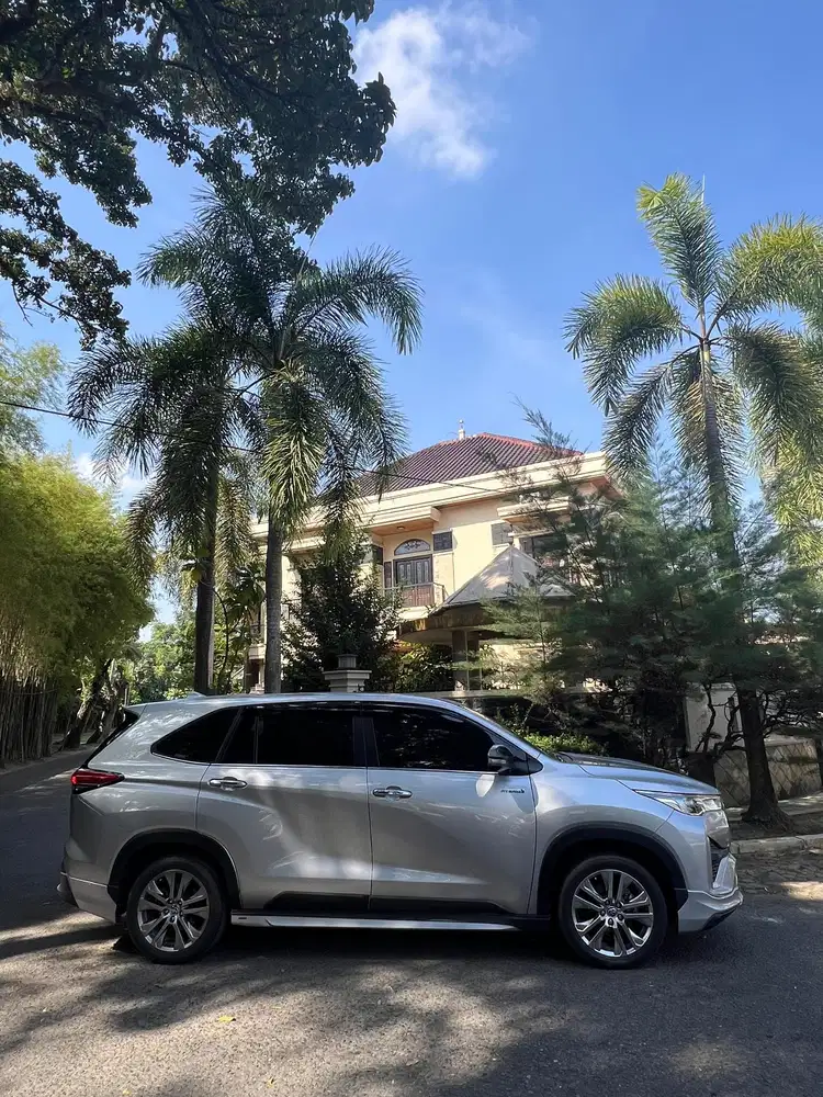 Toyota Kijang Innova 2023 Hybrid