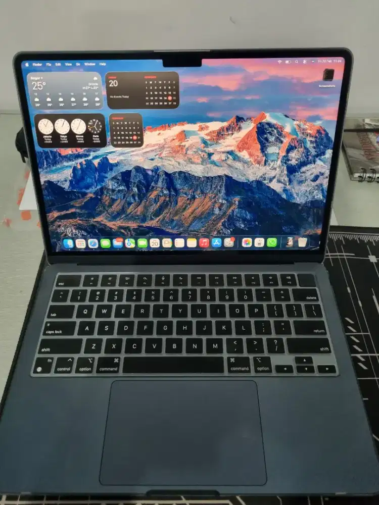 MacBook Air M2 13.6” – 16GB / 256GB - IBOX