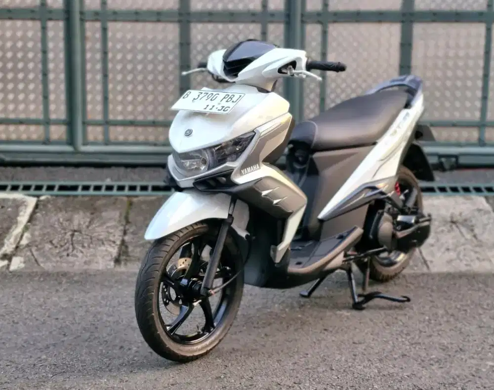 Yamaha XEON GT 125 Thn 2015 Mulus Antik Seperti Baru