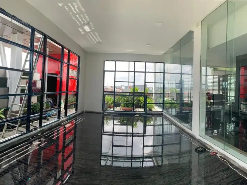 DISEWA OFFICE SPACE  DI GEDUNG HARVIA PLACE JL. PANGLIMA POLIM RAYA KEBAYORAN BARU JAKARTA SELATAN