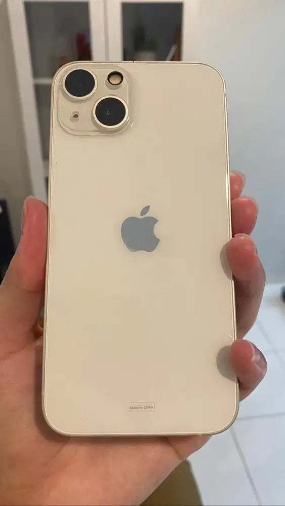 IBOX Iphone 13 white Starlight 128gb || RESMI IBOX FULLSET ORI