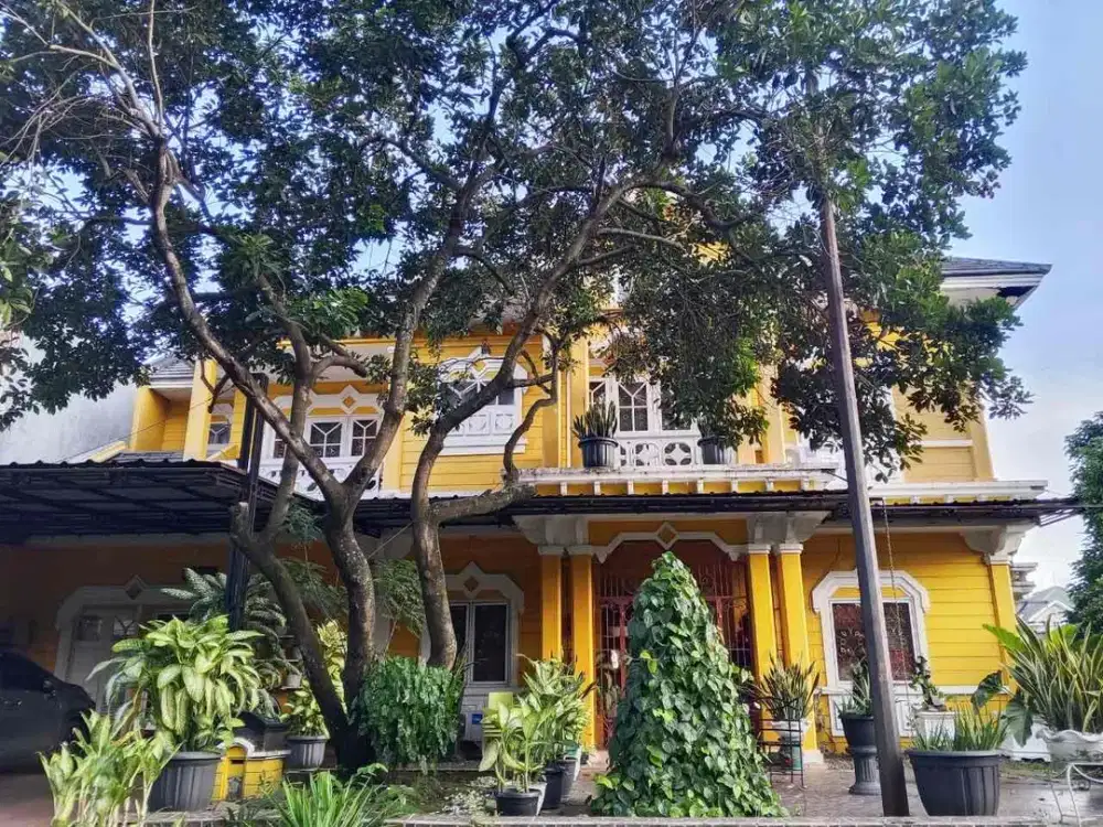 Jual Rumah Kota Wisata Cluster Florida Posisi Hook 7 KT Furnish Dekat Tol