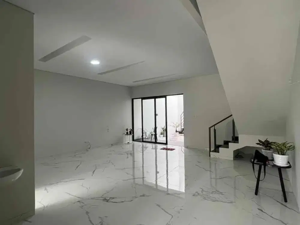 DIJUAL RUMAH BAGUS 2 LANTAI DI KOMPLEK MEKAR WANGI BANDUNG