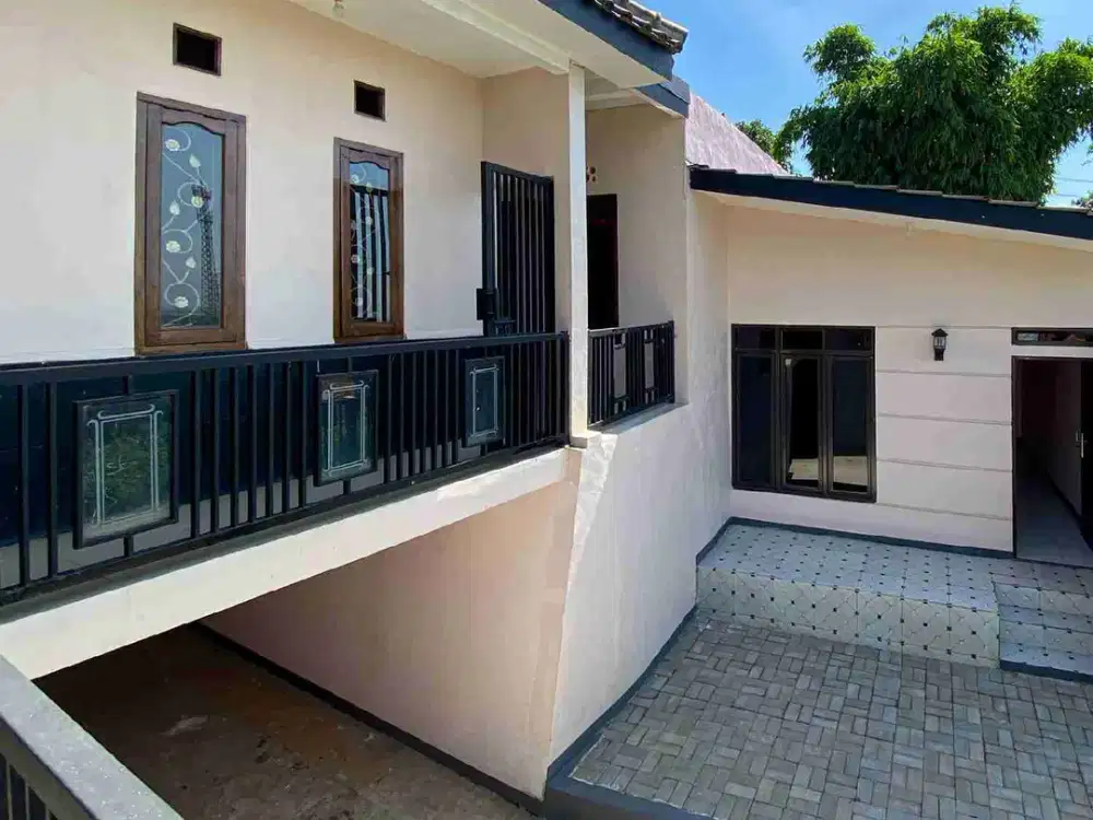 Dijual Murah Rumah siap Huni cocok untuk Kost kostan di Sukatani Ngamprah dekat ke stasiun KCIK