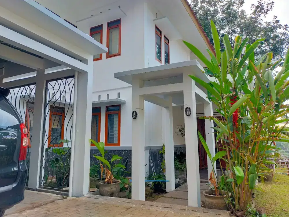 Rumah Besar 500m² Area Ciwaruga Bandung Cocok untuk Guest House (73437 OC)