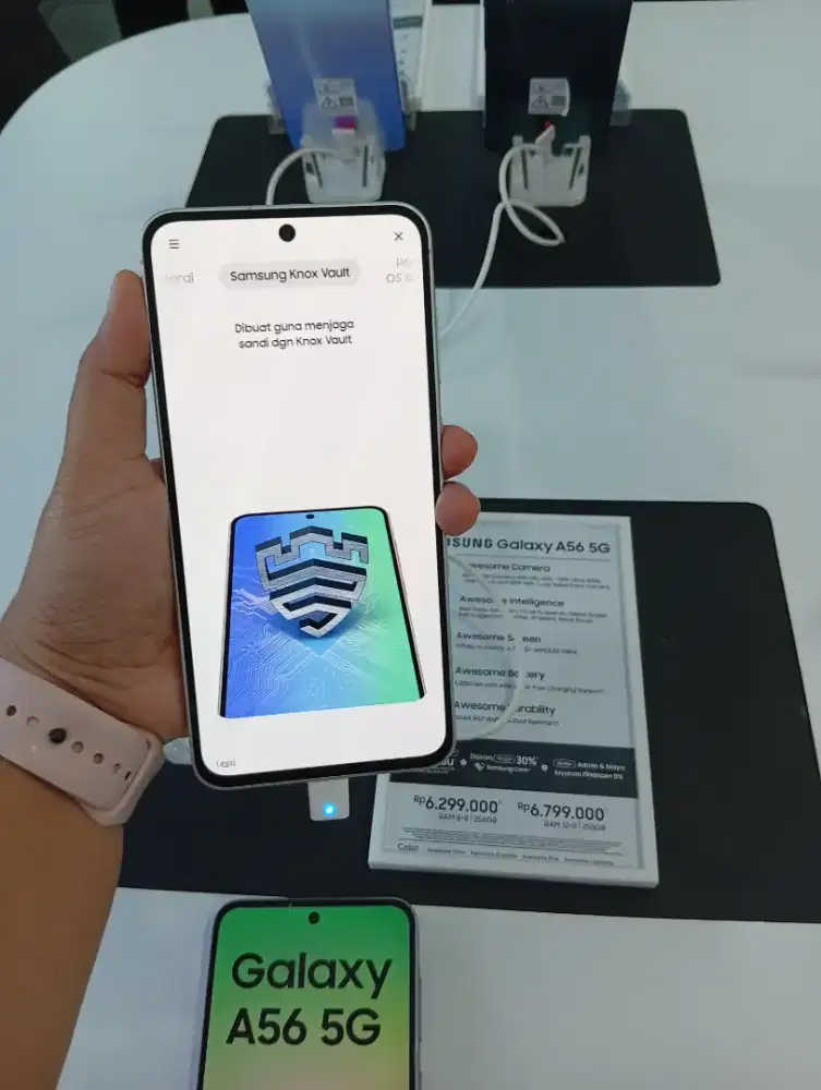 Samsung galaxy A56 256