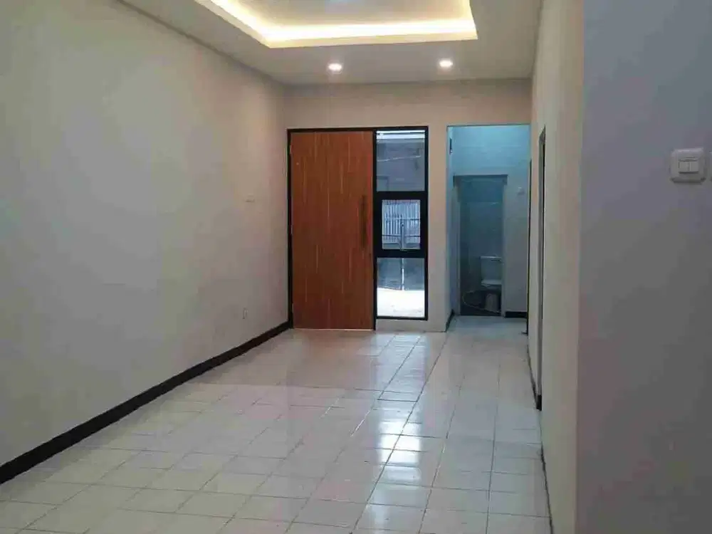 Disewakan Rumah Bangunan Baru di Sayap Karapitan