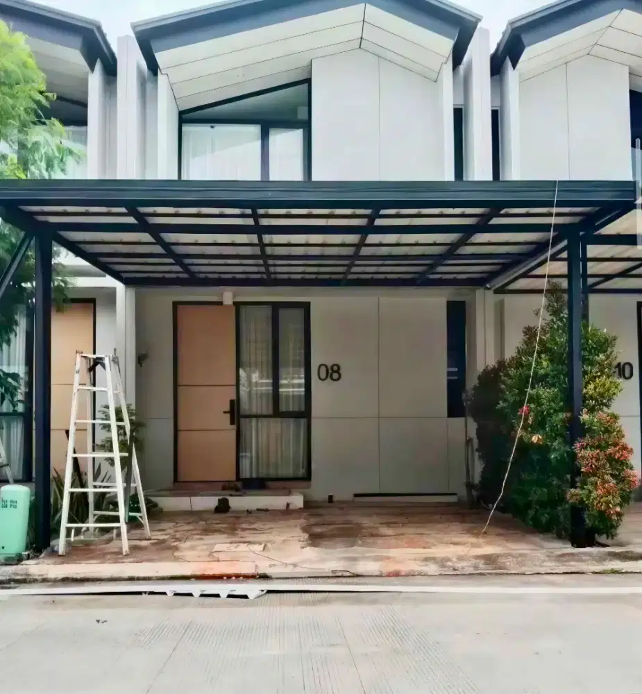 Pasang kanopi rangka baja ringan