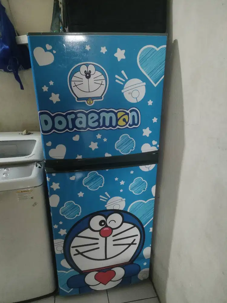 Sharp kulkas 2 pintu