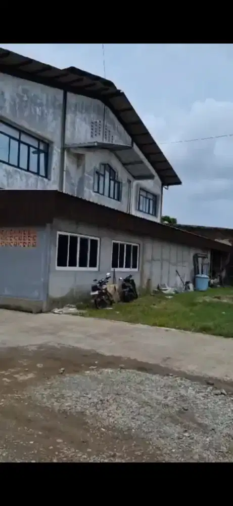 Di Jual bangunan gudang dan pabrik di tegal alur