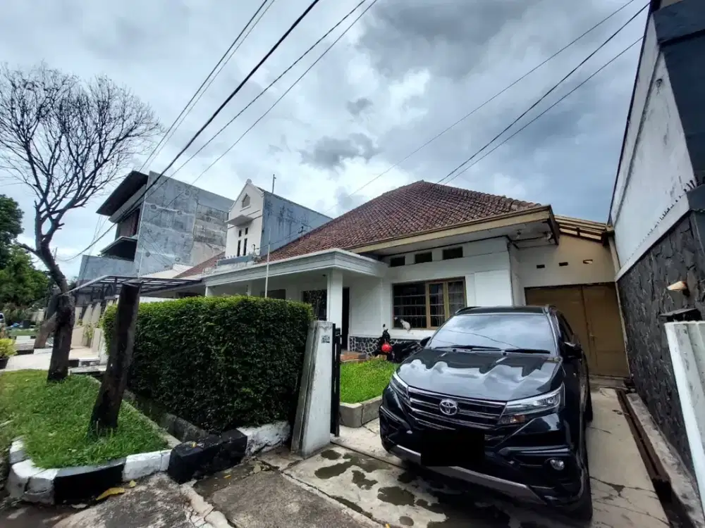 Jual Cepat Rumah strategis sayap Riau Kota Bandung  Bangunan 2 lantai