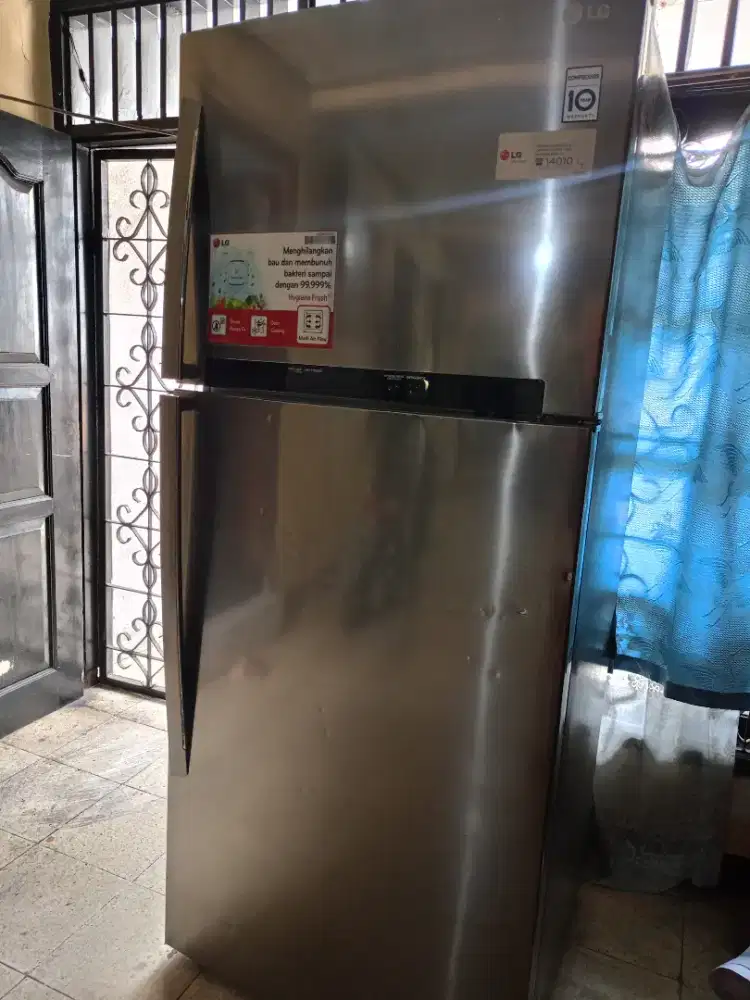 Jual kulkas LG besar