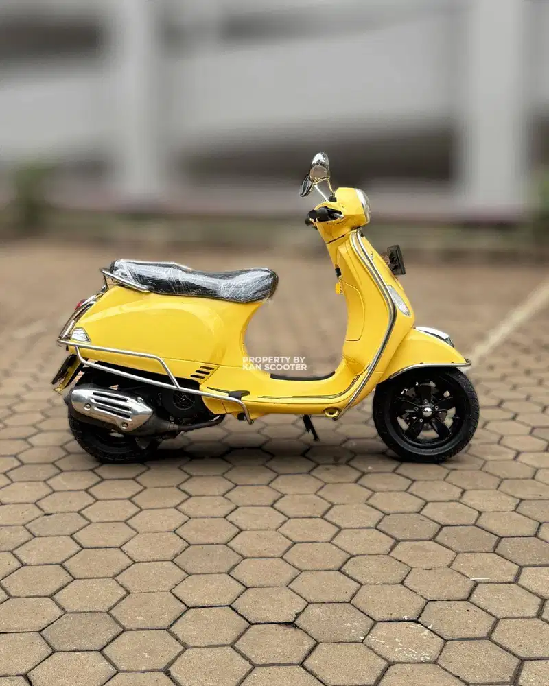 VESPA LX 125 iGET 2018 TERMURAH