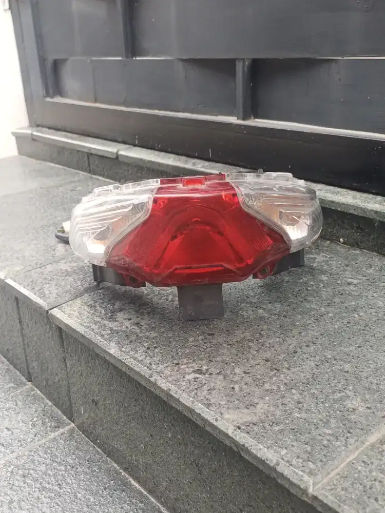 Stoplamp ori beat deluxe