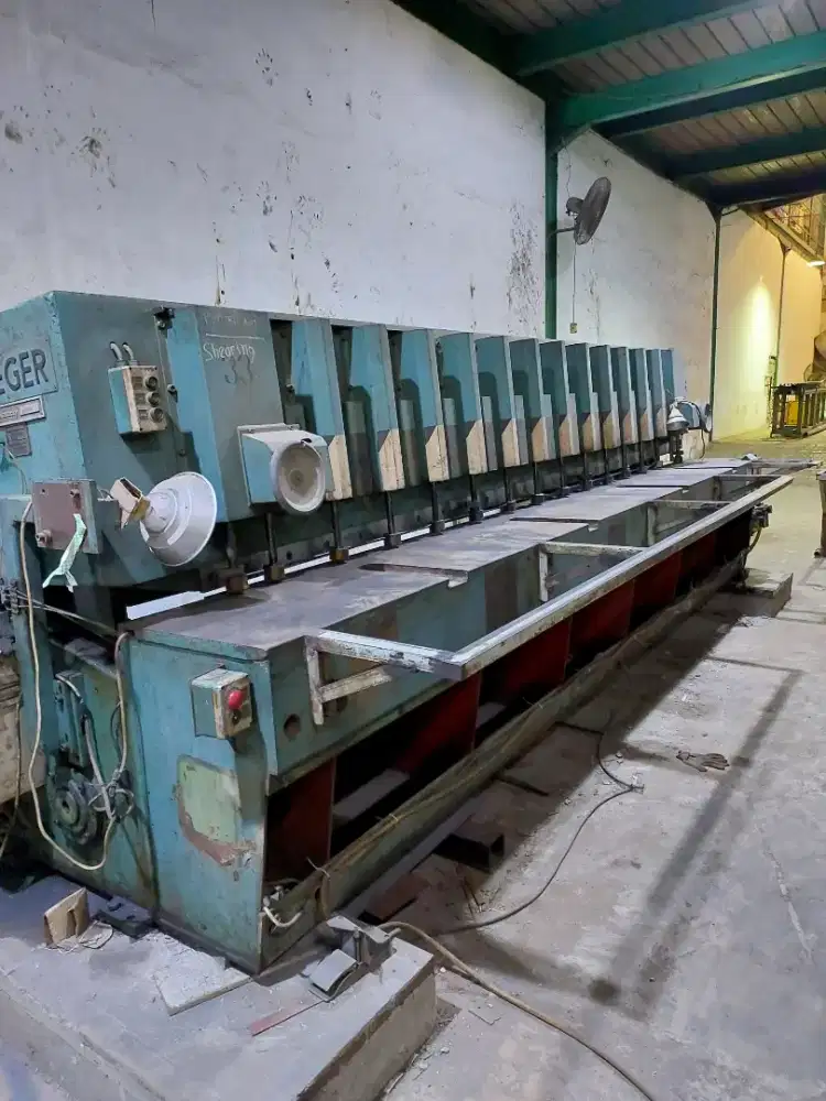 Dijual Mesin Shearing panjang 4 Meter
