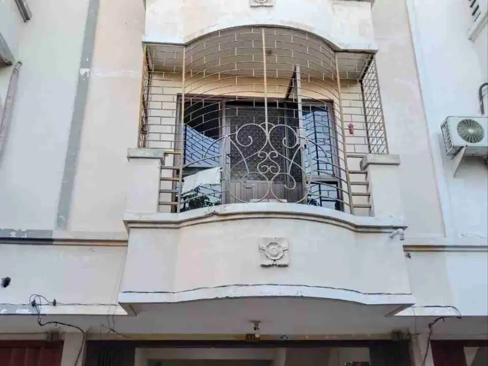 Dijual Ruko Center Poin Kenjeran