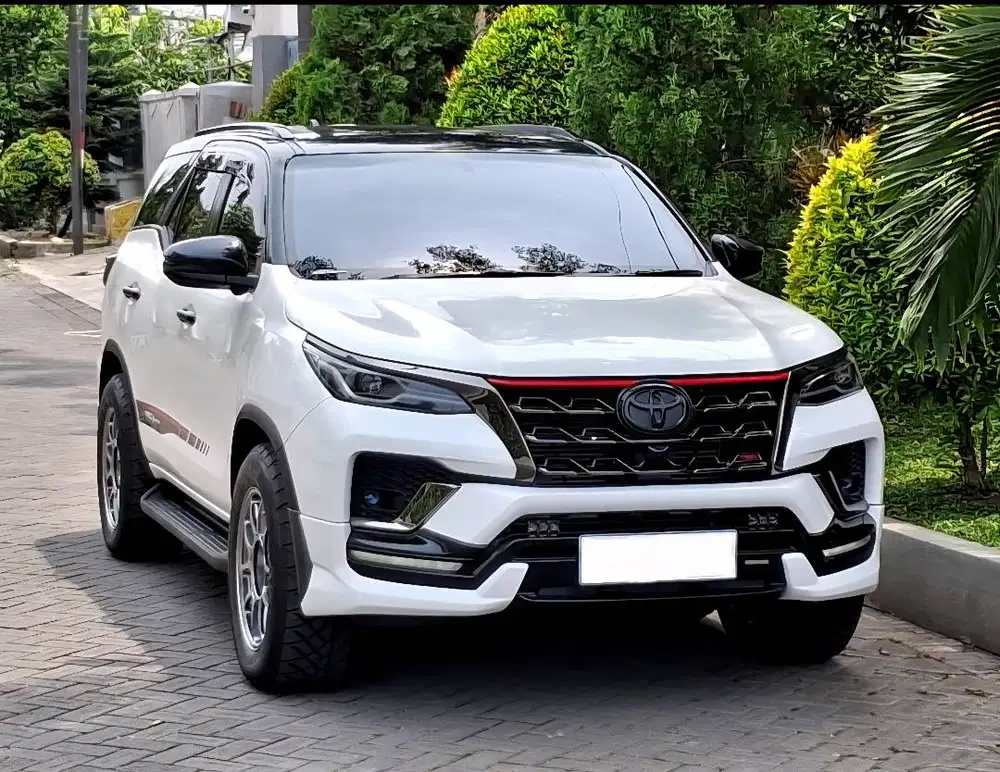 NEW TOYOTA FORTUNER DIESEL FACELIFT TRD SPORTIVO 2021