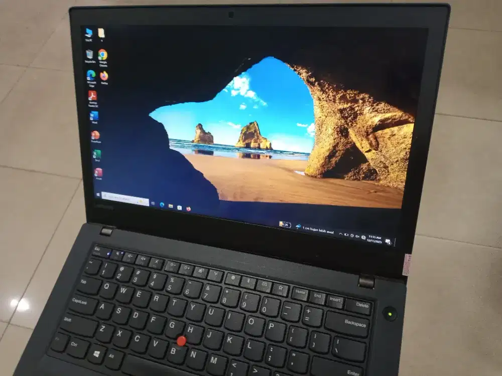 Laptop lenovo T470 i5 ram 8 ssd 256 ngebut