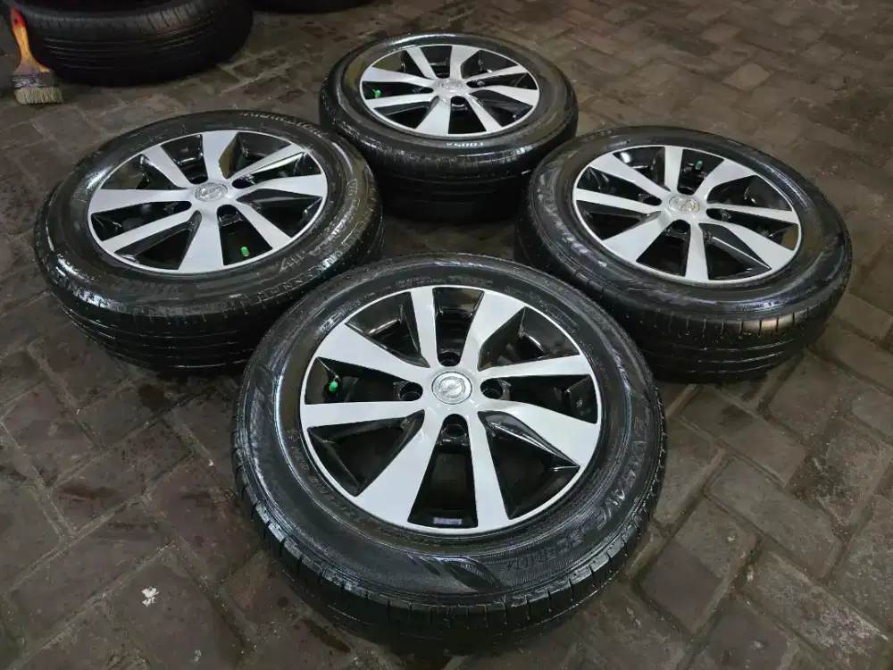 Velg Ban Tebal Ori Livina HWS R15 Avanza Veloz Xenia Evalia Confero SS