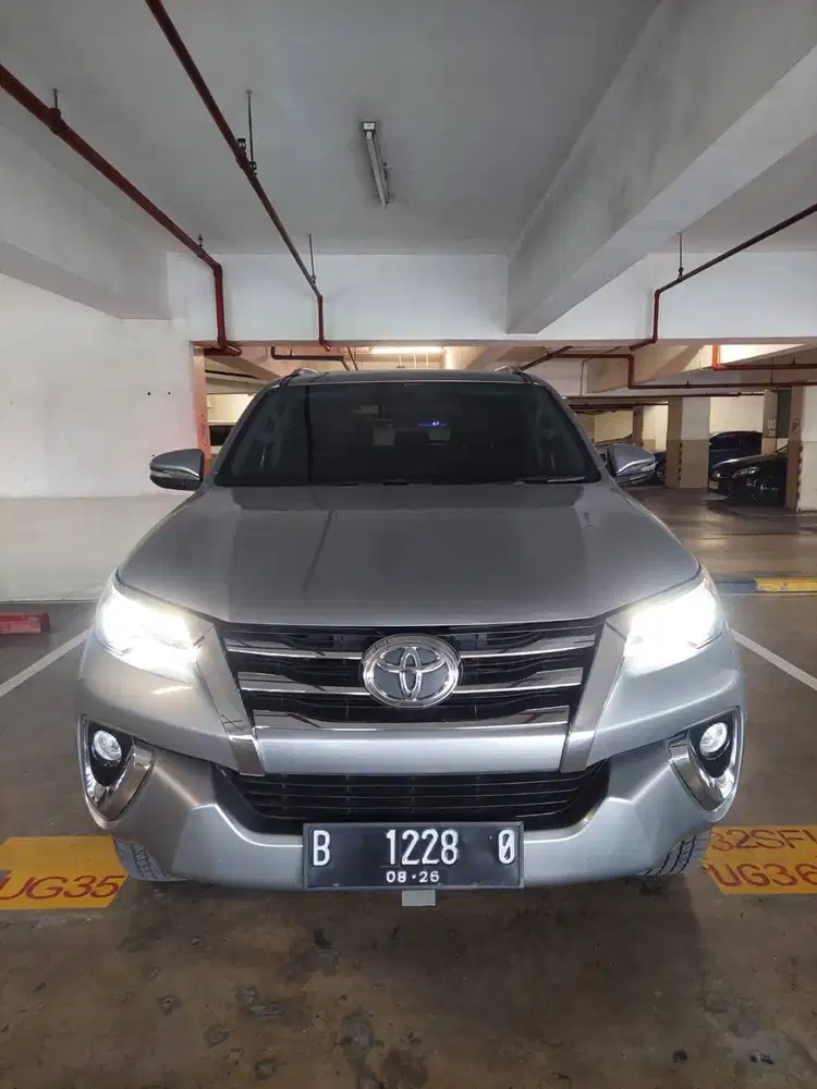 Toyota Fortuner 2.4 VRZ AT Diesel 2016