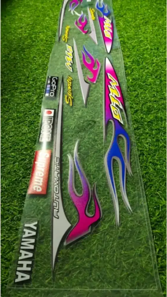 striping stiker body Mio sporty smile