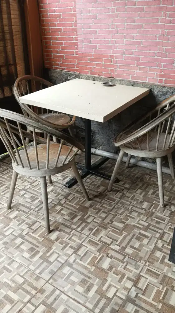 Kursi Meja 1 Set