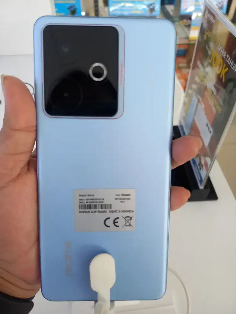 HANDPHONE REALME GT 7T 12/256GB