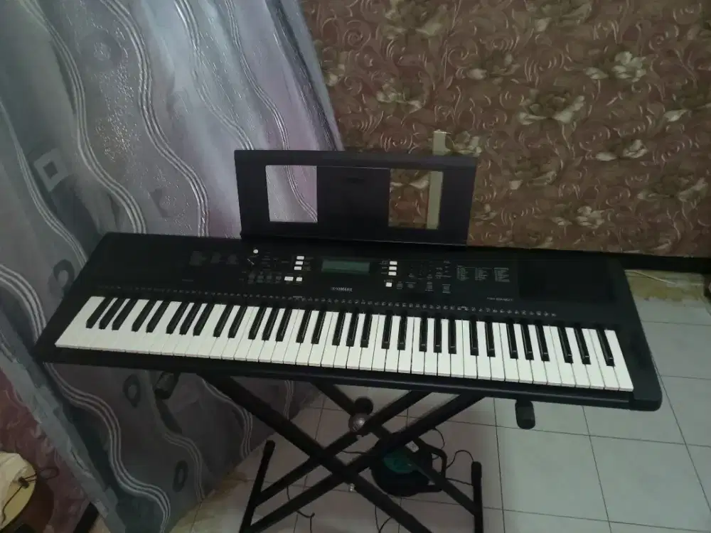 Yamaha PSR-EW310 Portable Keyboard