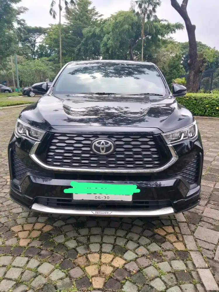 Innova Zenix 2.0V Hybrid Modellista 2025 Km 10rb