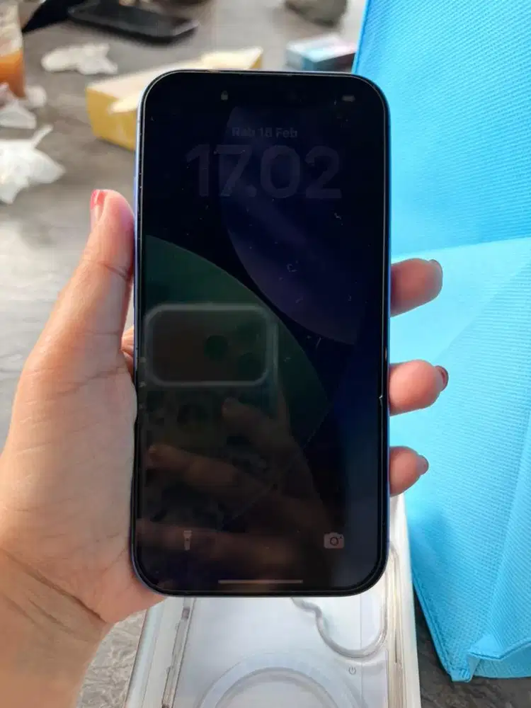 Iphone 16 ultramarine