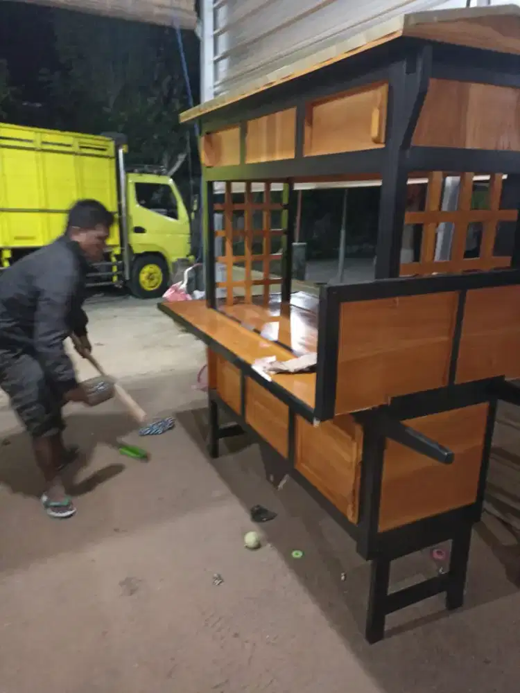 Sedia Gerobak Angkringan, Bakso Mie Ayam, Bubur, Sate, Soto, Pecel dll