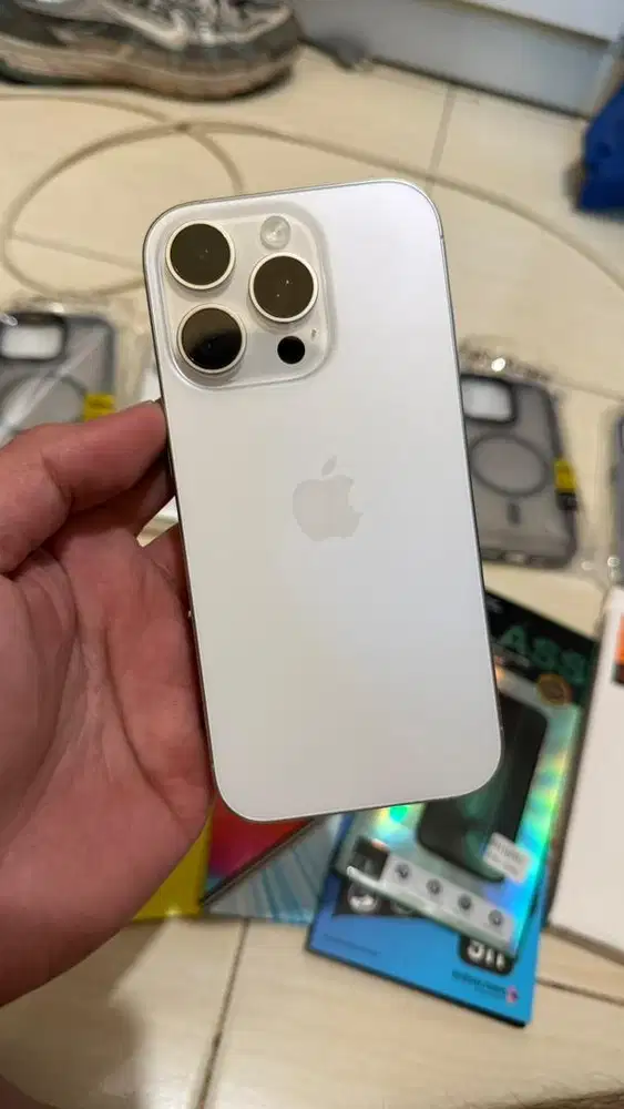 Iphone 16 Pro 256Gb White Titanium Garansi Resmi