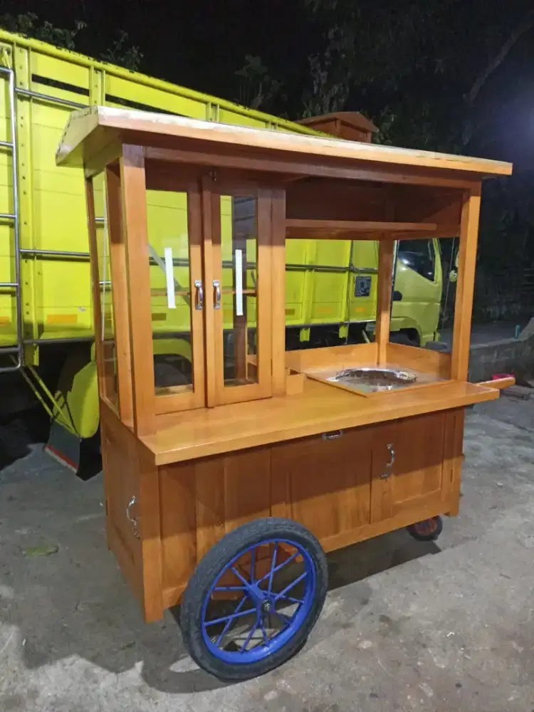 Sedia Gerobak Angkringan, Bakso Mie Ayam, Bubur, Sate, Soto, Pecel dll